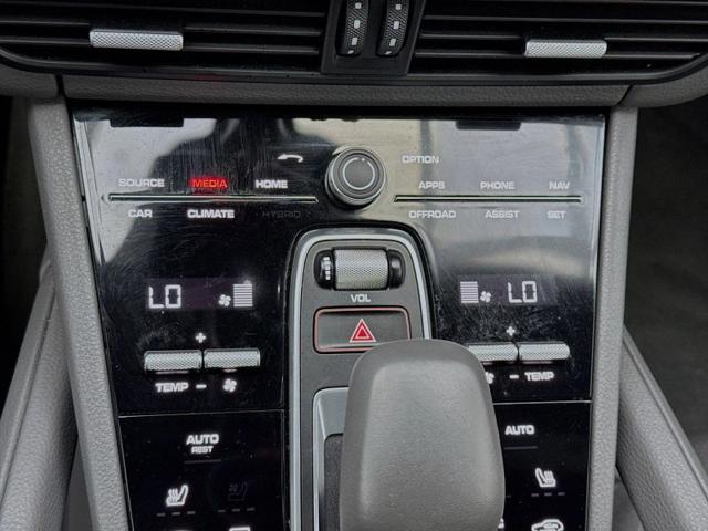 2020 Porsche Cayenne Base