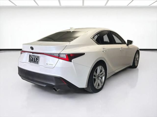 2021 Lexus IS 300 300