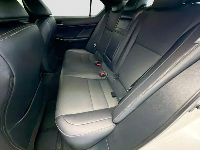 2021 Lexus IS 300 300