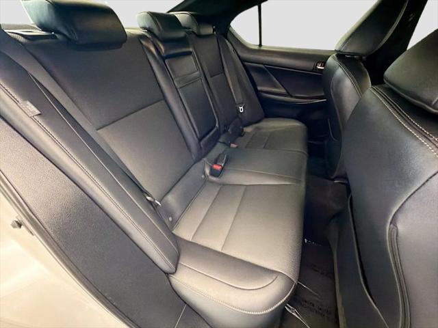 2021 Lexus IS 300 300