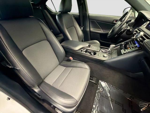 2021 Lexus IS 300 300