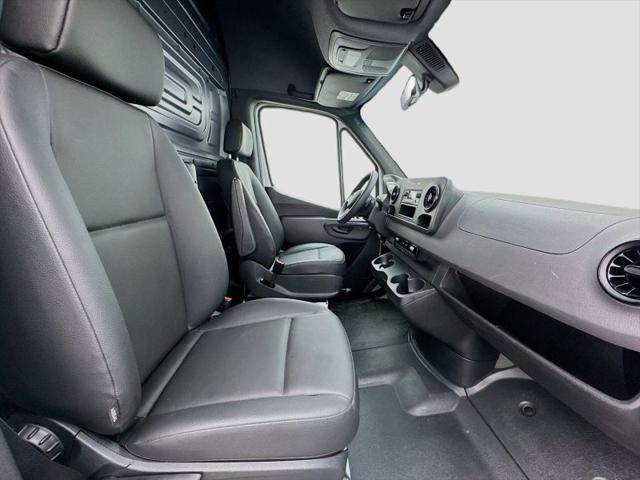 2024 Mercedes-Benz Sprinter 2500 High Roof 4-Cyl Diesel