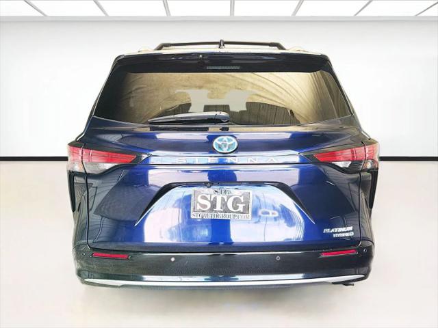 2022 Toyota Sienna Platinum