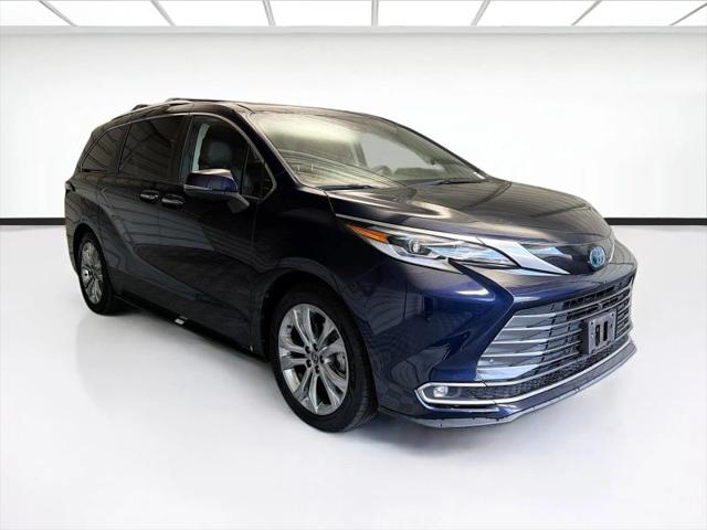 2022 Toyota Sienna Platinum