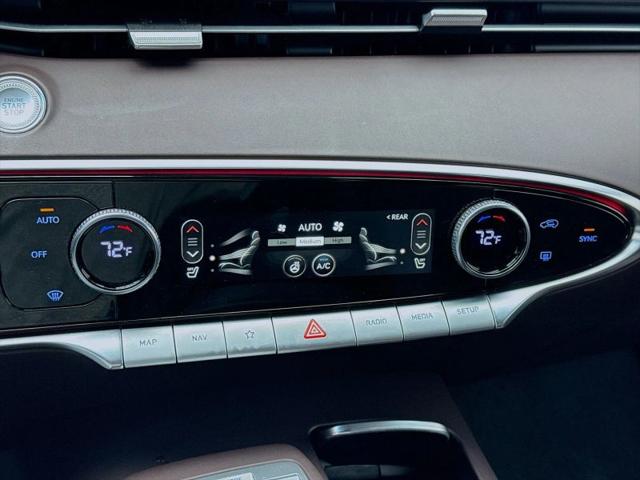 2024 Genesis GV70 2.5T AWD