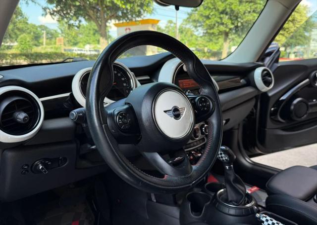 2016 MINI Hardtop Cooper S