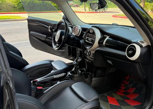 2016 MINI Hardtop Cooper S