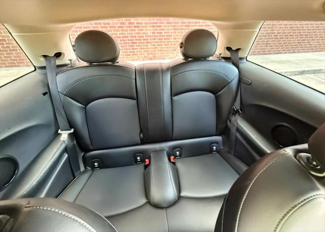 2016 MINI Hardtop Cooper S