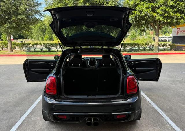 2016 MINI Hardtop Cooper S