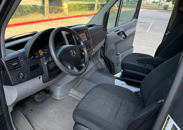 2016 Mercedes-Benz Sprinter 2500 Normal Roof