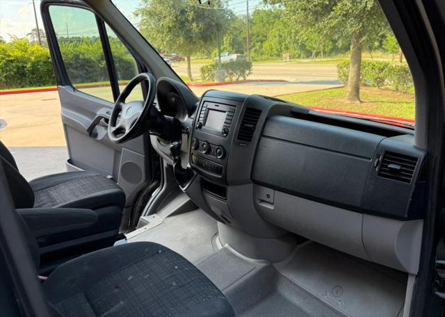 2016 Mercedes-Benz Sprinter 2500 Normal Roof