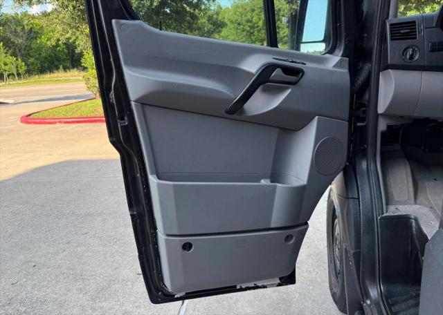 2016 Mercedes-Benz Sprinter 2500 Normal Roof
