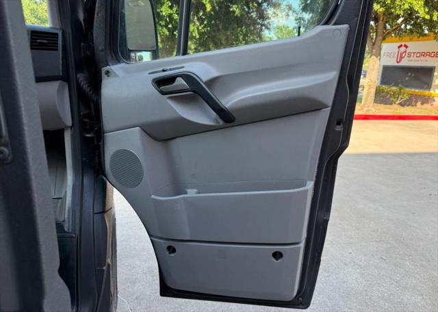 2016 Mercedes-Benz Sprinter 2500 Normal Roof