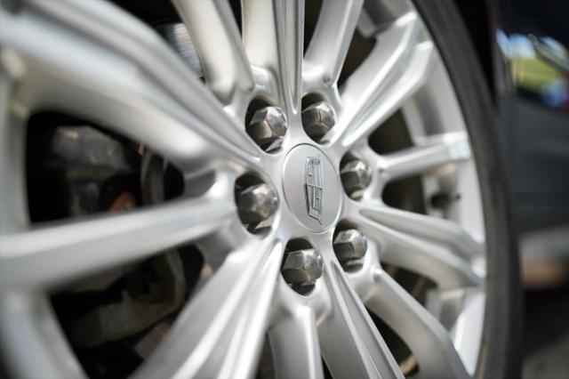2018 Cadillac XT5 Standard