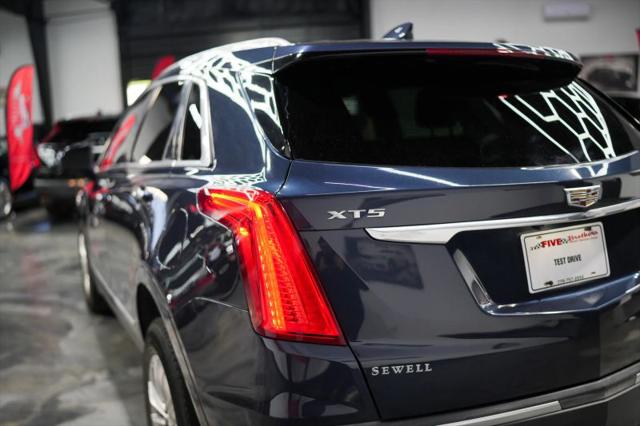 2018 Cadillac XT5 Standard