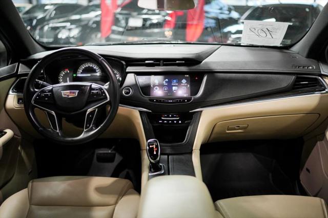 2018 Cadillac XT5 Standard