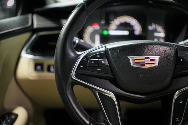 2018 Cadillac XT5 Standard