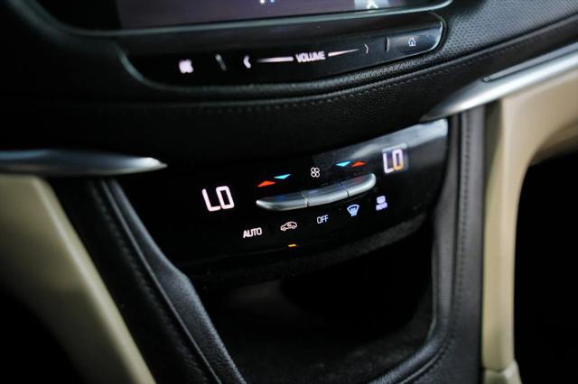 2018 Cadillac XT5 Standard