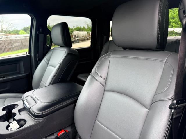 2024 Ram 2500 Tradesman Crew Cab 4x4 6'4" Box
