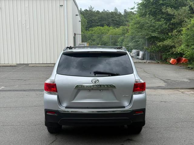 2011 Toyota Highlander SE V6