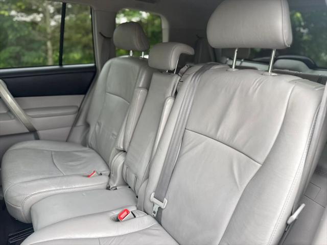 2011 Toyota Highlander SE V6