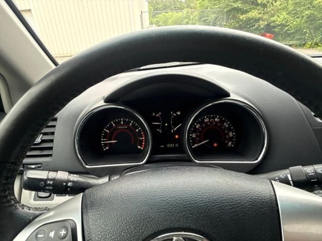 2011 Toyota Highlander SE V6