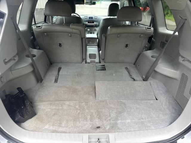 2011 Toyota Highlander SE V6
