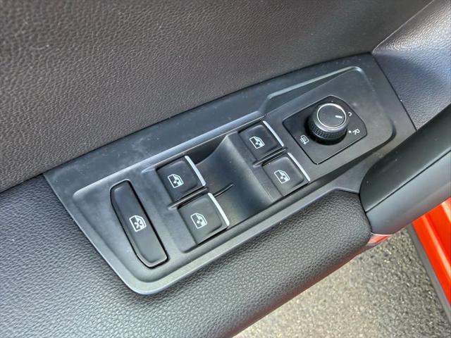 2018 Volkswagen Tiguan 2.0T SE
