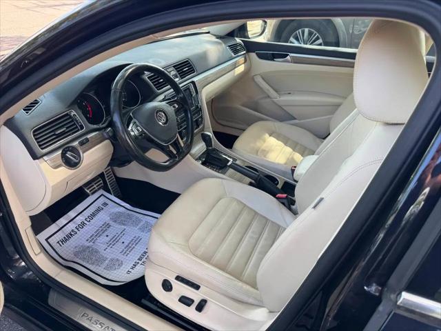 2017 Volkswagen Passat 1.8T SEL Premium