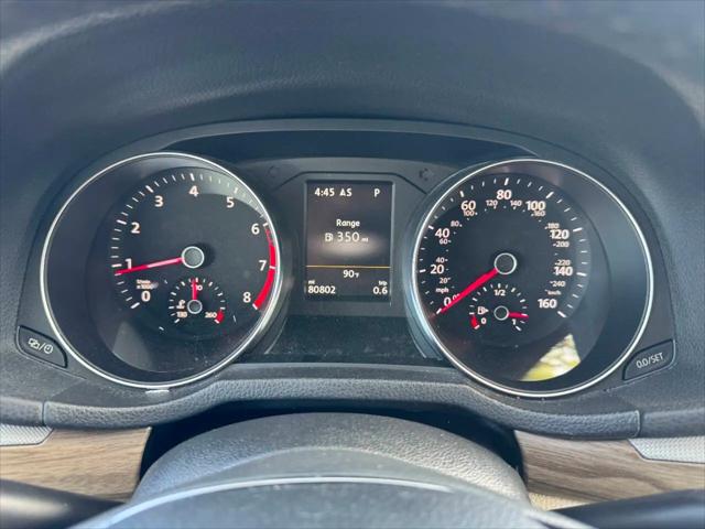 2017 Volkswagen Passat 1.8T SEL Premium