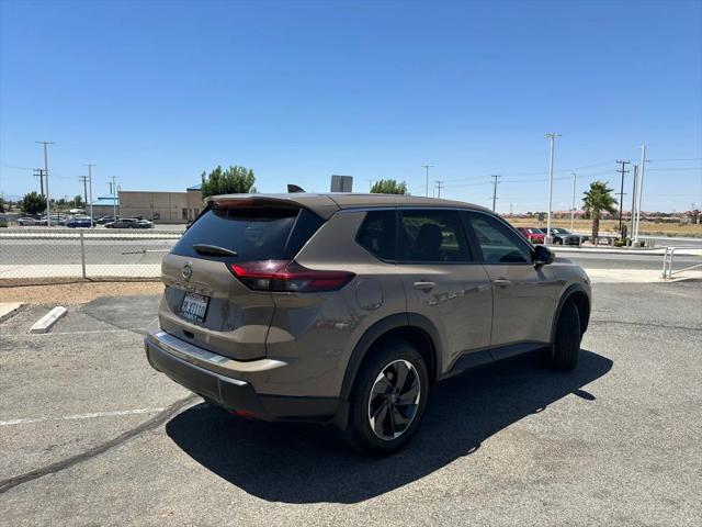 2024 Nissan Rogue SV FWD
