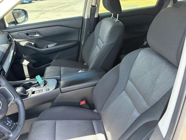 2024 Nissan Rogue SV FWD