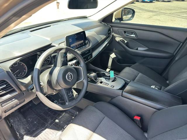 2024 Nissan Rogue SV FWD
