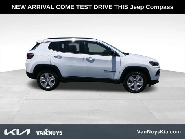 2022 Jeep Compass Latitude FWD