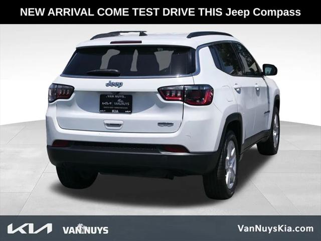 2022 Jeep Compass Latitude FWD