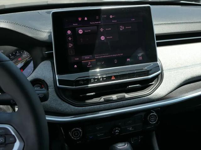 2022 Jeep Compass Latitude FWD