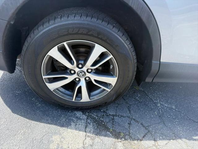 2016 Toyota RAV4 XLE