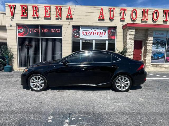 2016 Lexus IS 200t 200t