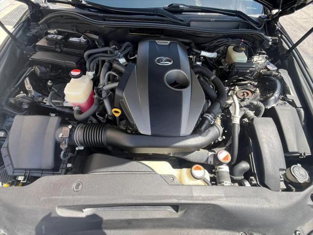 2016 Lexus IS 200t 200t