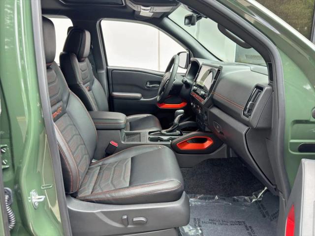 2025 Nissan Frontier Crew Cab PRO-4X 4x4