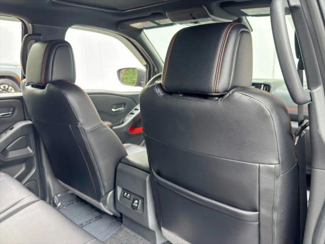 2025 Nissan Frontier Crew Cab PRO-4X 4x4