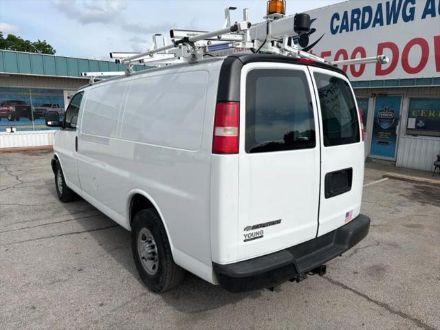 2017 Chevrolet Express Work Van