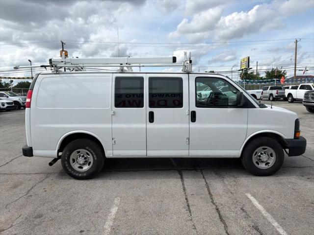 2017 Chevrolet Express Work Van