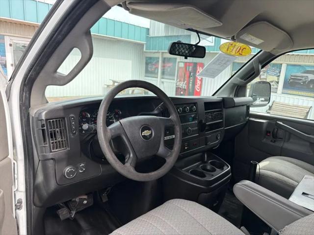 2017 Chevrolet Express Work Van