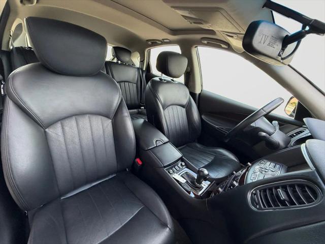 2015 INFINITI QX50 Journey