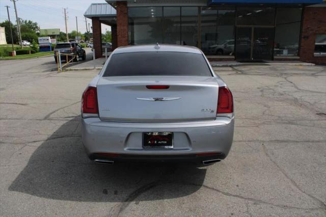 2015 Chrysler 300 300S