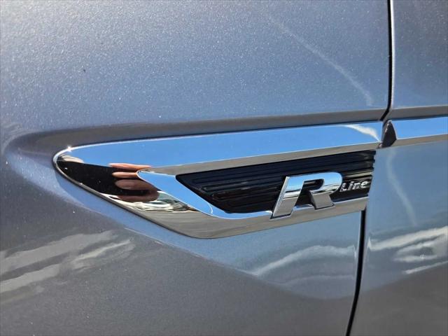 2021 Volkswagen Tiguan 2.0T SE R-Line Black