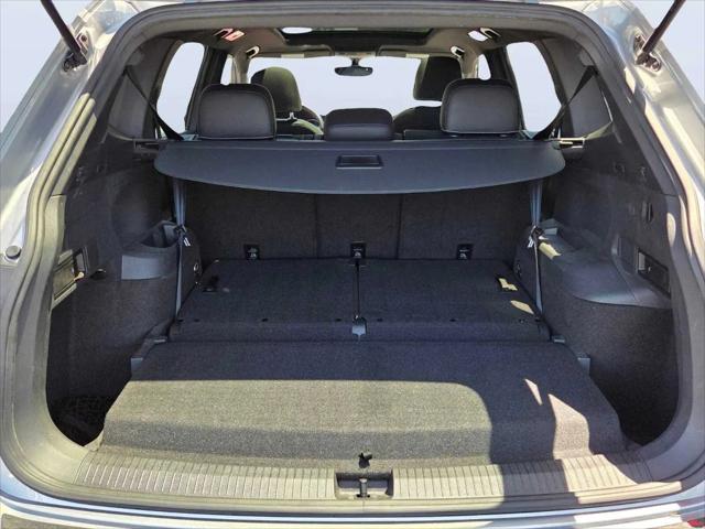 2021 Volkswagen Tiguan 2.0T SE R-Line Black