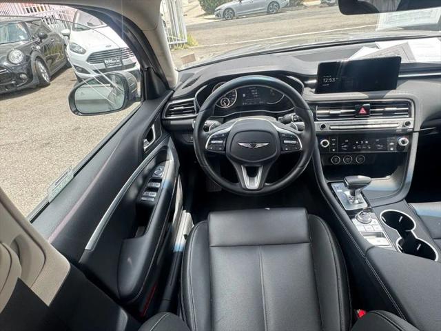 2025 Genesis G70 2.5T RWD
