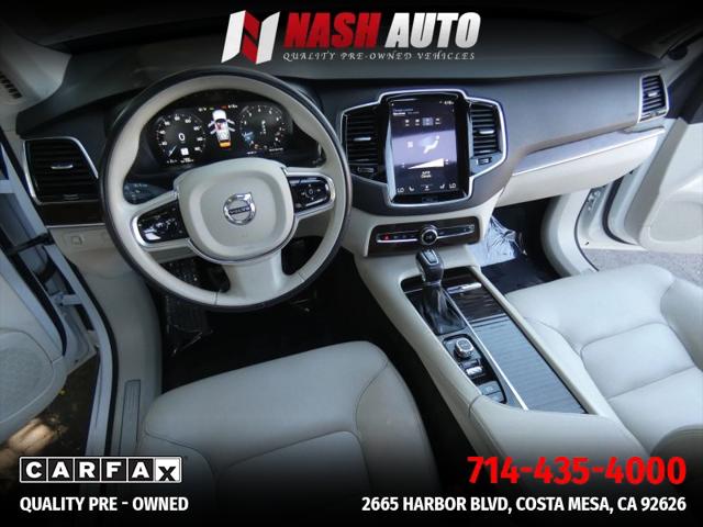 2016 Volvo XC90 T6 Momentum